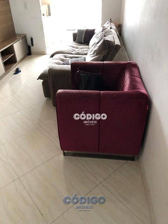 Apartamento à venda com 3 quartos, 77m² - Foto 7