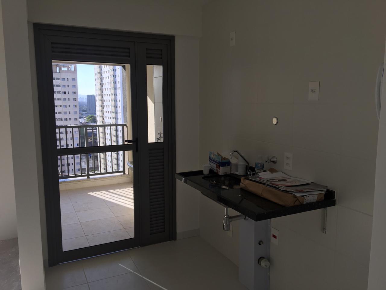 Apartamento à venda com 2 quartos, 70m² - Foto 12