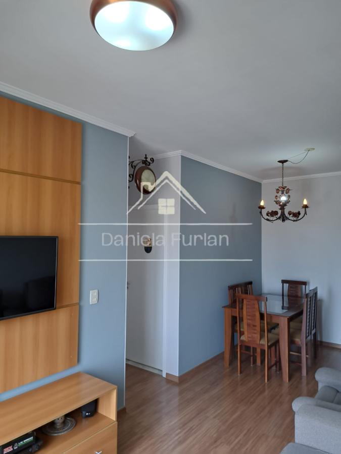 Apartamento à venda com 2 quartos, 62m² - Foto 4