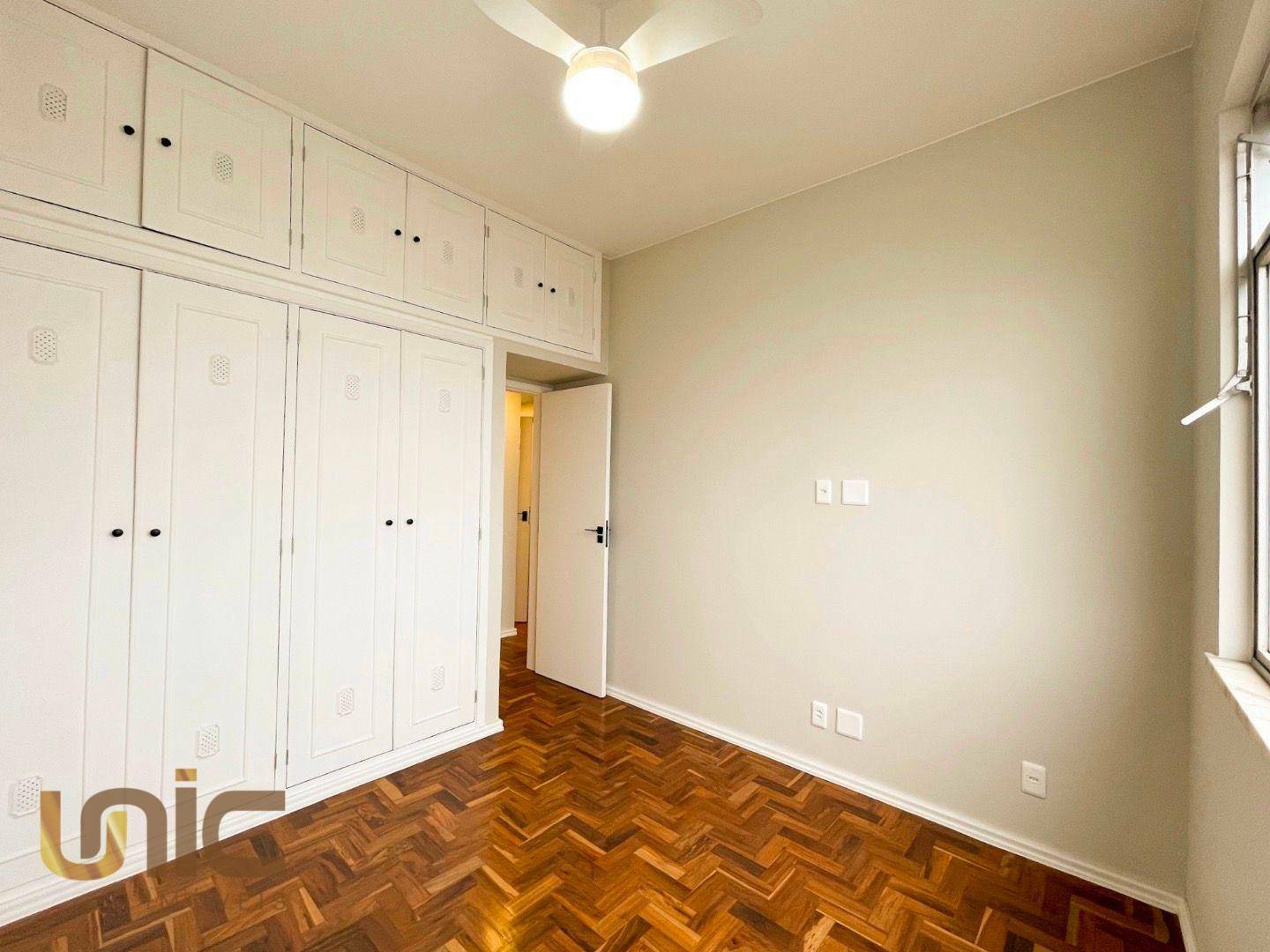 Apartamento à venda com 2 quartos, 59m² - Foto 17