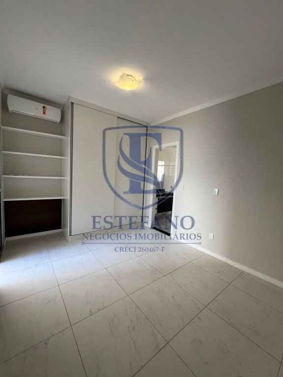 Casa para alugar com 2 quartos, 570m² - Foto 18