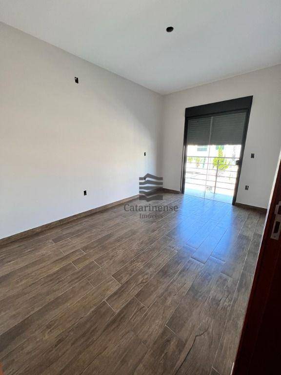 Sobrado à venda com 3 quartos, 95m² - Foto 4