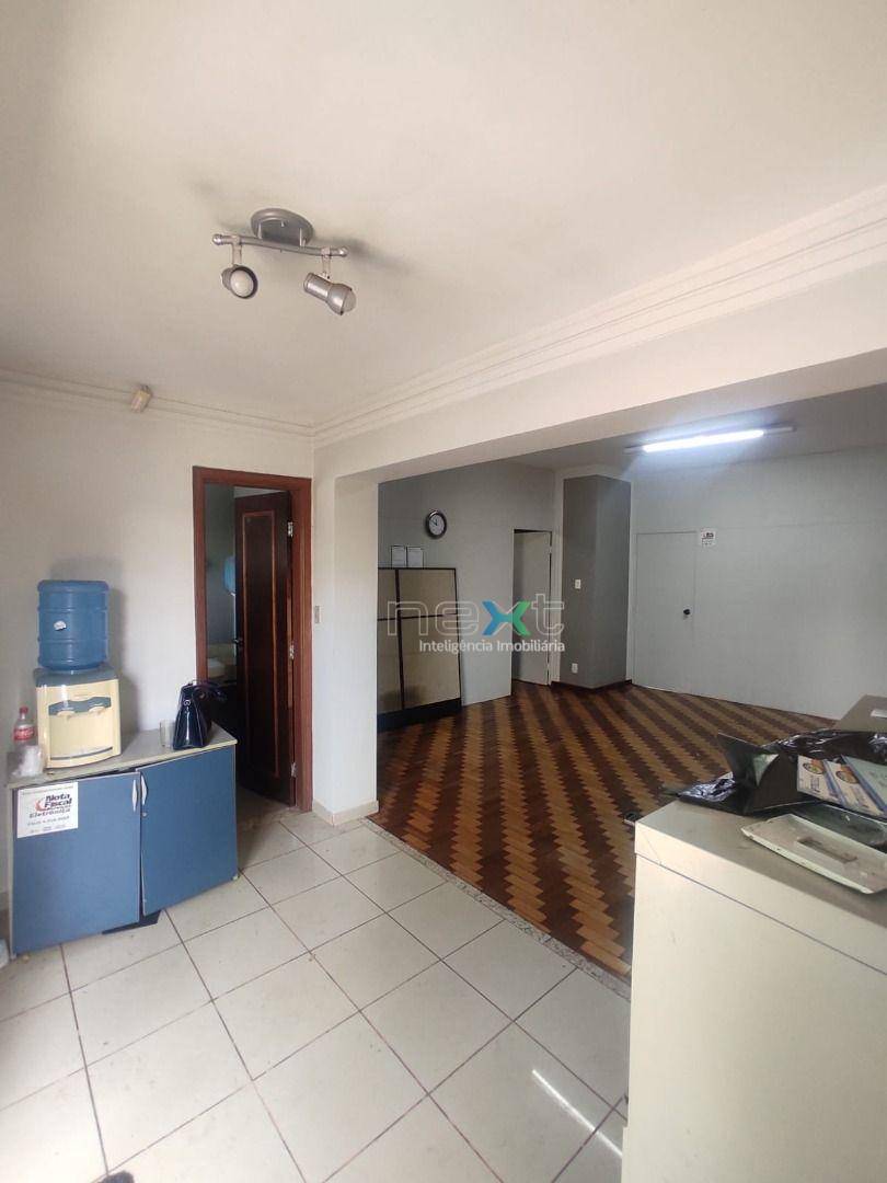 Casa à venda com 5 quartos, 350m² - Foto 21