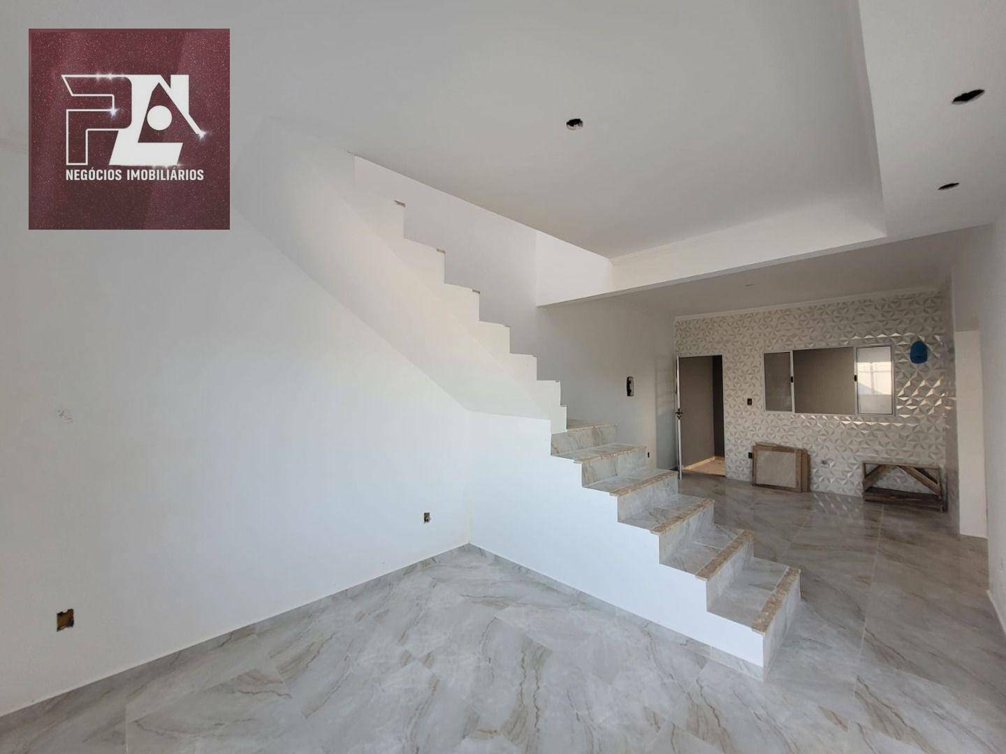 Casa à venda com 3 quartos, 122m² - Foto 1