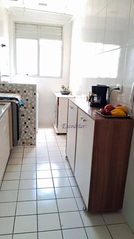 Apartamento à venda com 3 quartos, 64m² - Foto 14