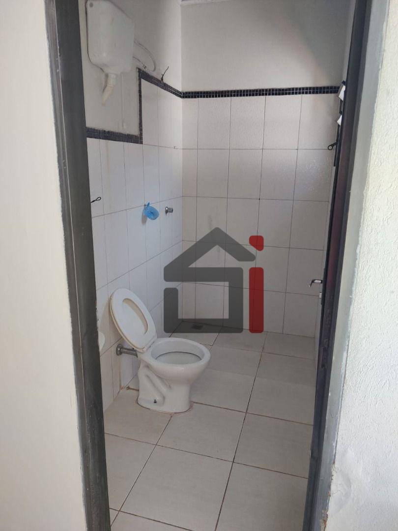 Casa à venda com 2 quartos, 154m² - Foto 4