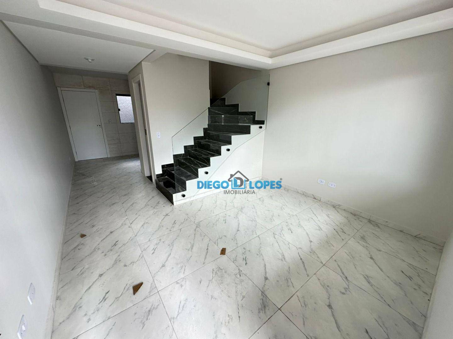 Sobrado à venda com 2 quartos, 70m² - Foto 3