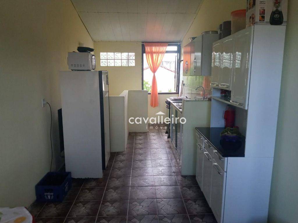 Casa à venda com 4 quartos, 250m² - Foto 17