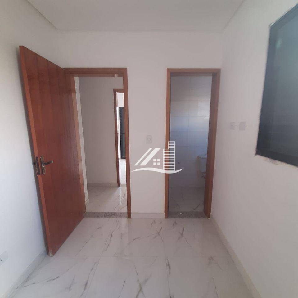 Sobrado à venda com 2 quartos, 84m² - Foto 4