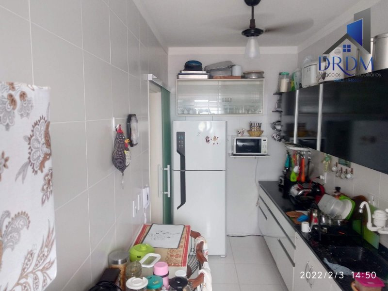 Apartamento à venda com 2 quartos, 76m² - Foto 6