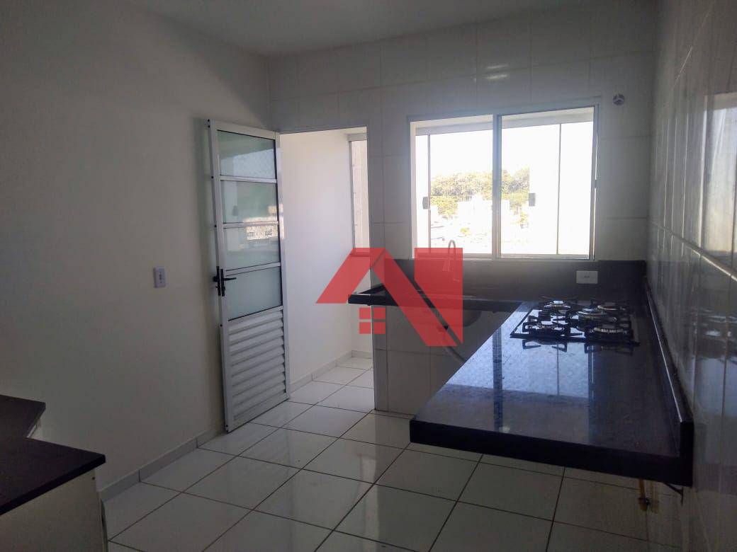 Apartamento à venda com 2 quartos, 65m² - Foto 17