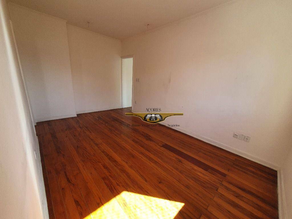 Sobrado para alugar com 2 quartos, 198m² - Foto 12