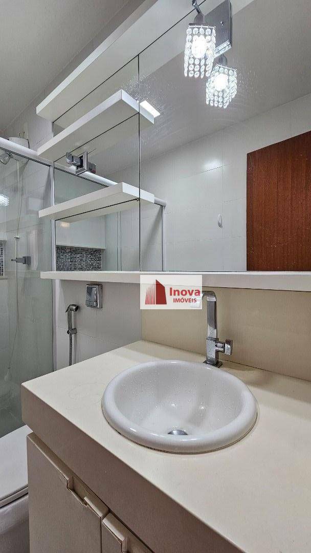 Apartamento à venda com 2 quartos, 85m² - Foto 30