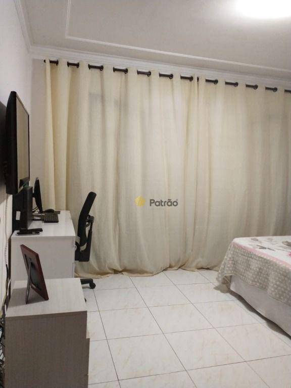 Sobrado à venda com 4 quartos, 215m² - Foto 5