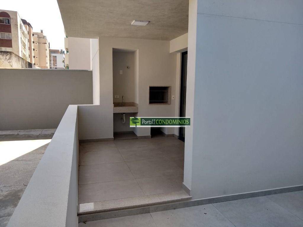 Apartamento à venda com 2 quartos, 85m² - Foto 1