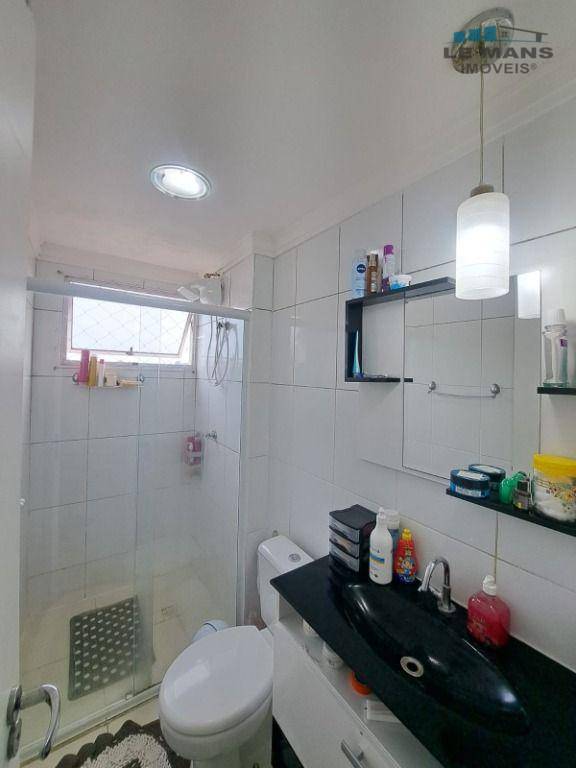 Apartamento à venda com 2 quartos, 55m² - Foto 8