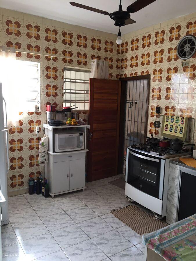 Casa à venda com 3 quartos, 300m² - Foto 23