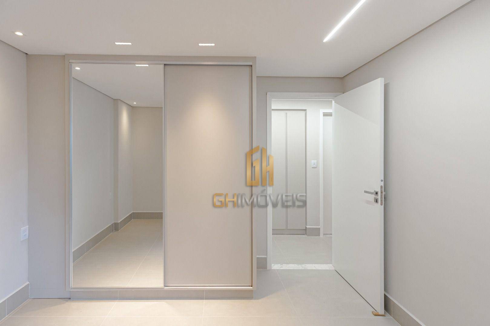 Apartamento à venda com 3 quartos, 122m² - Foto 15