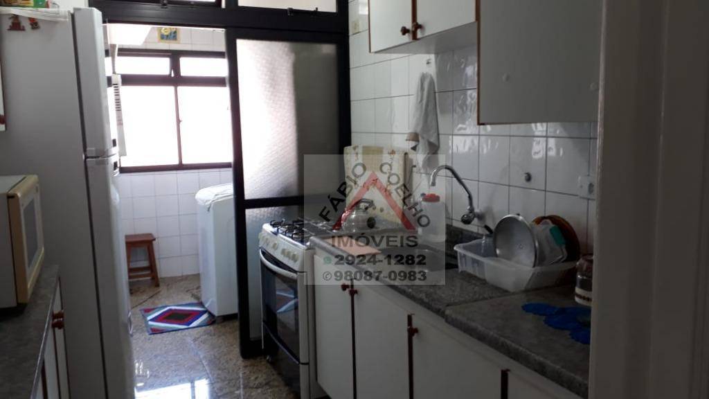 Apartamento à venda com 3 quartos, 68m² - Foto 9