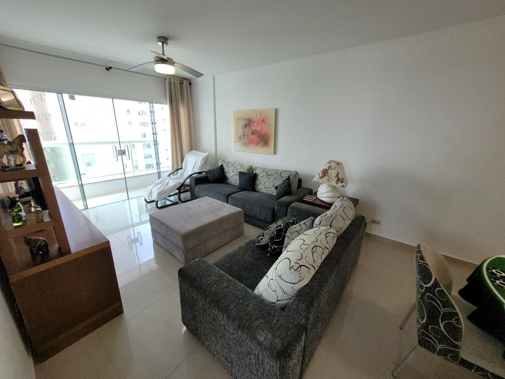 Apartamento à venda com 3 quartos, 130m² - Foto 3