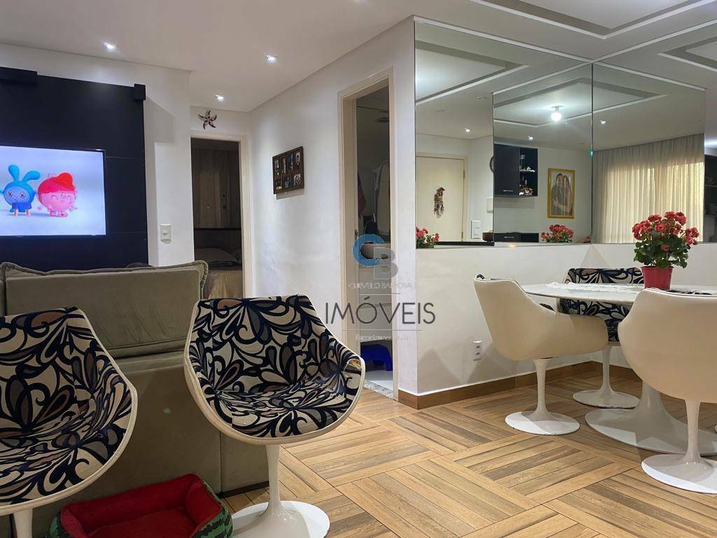 Apartamento à venda com 3 quartos, 64m² - Foto 2