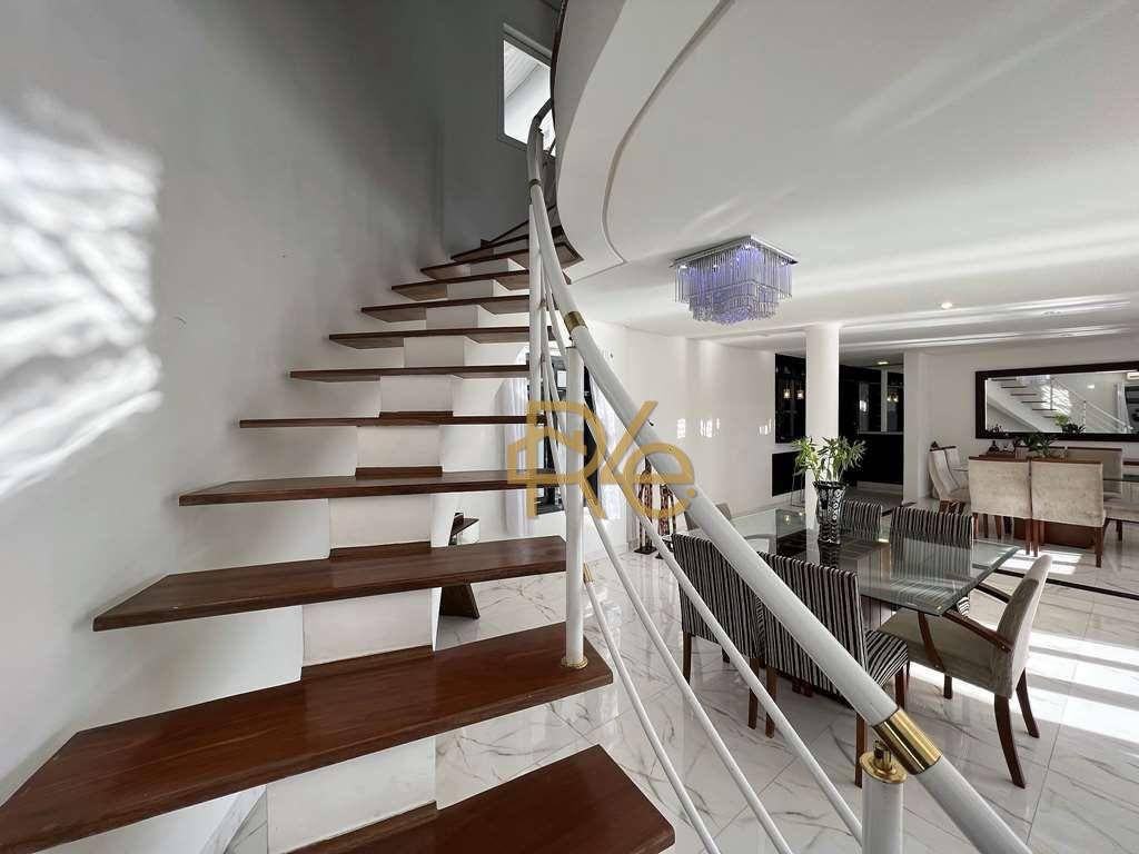 Casa de Condomínio à venda com 5 quartos, 428m² - Foto 28