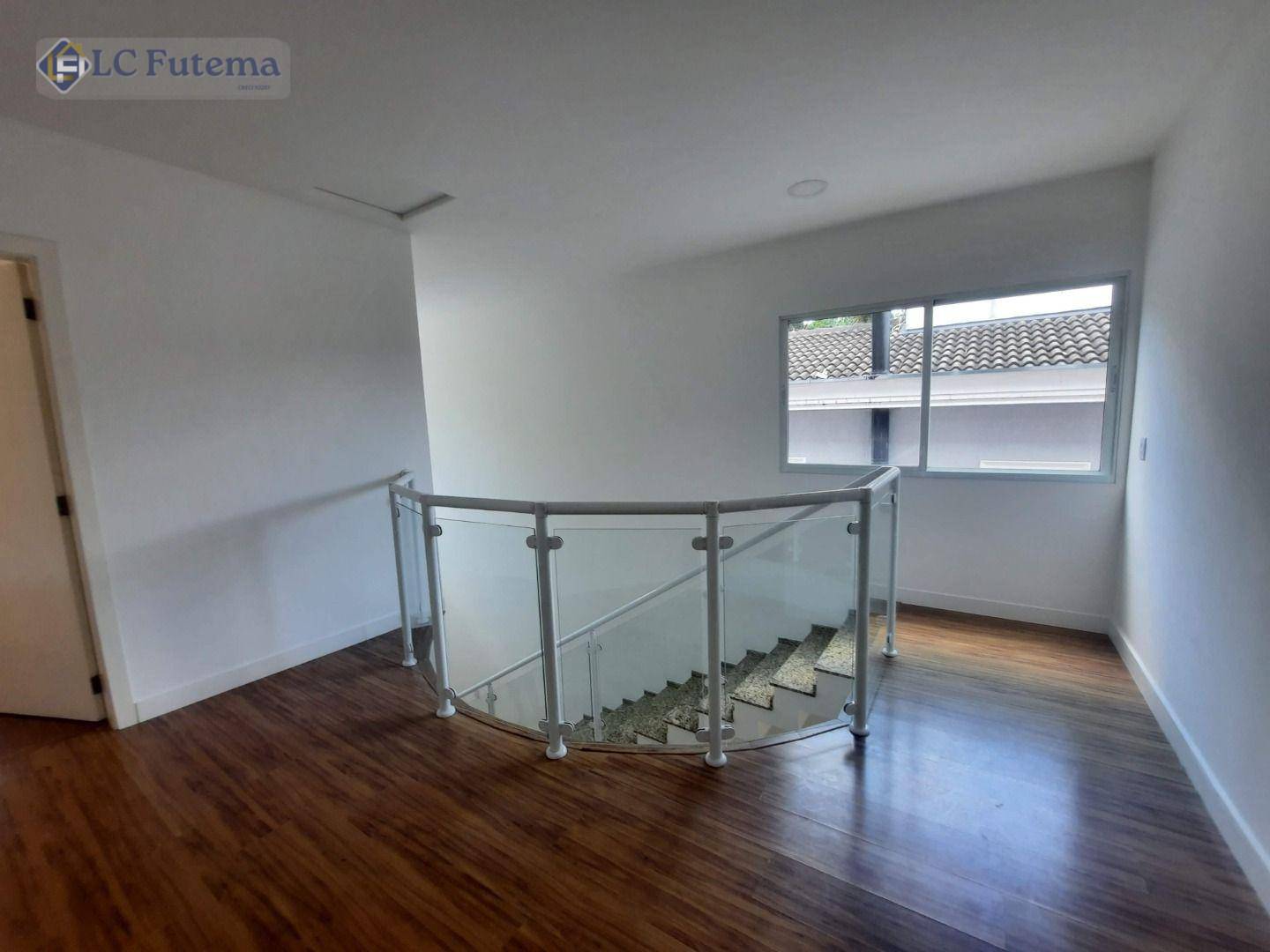 Casa de Condomínio para alugar com 3 quartos, 214m² - Foto 24