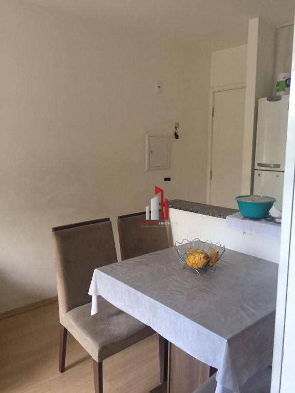 Apartamento à venda com 2 quartos, 44m² - Foto 2