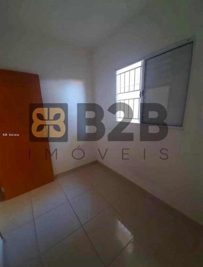 Casa à venda com 2 quartos, 150m² - Foto 20