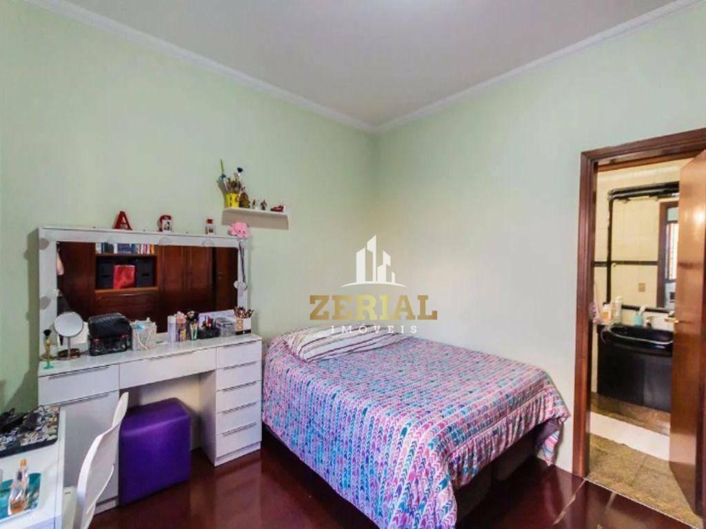 Apartamento à venda com 4 quartos, 226m² - Foto 7