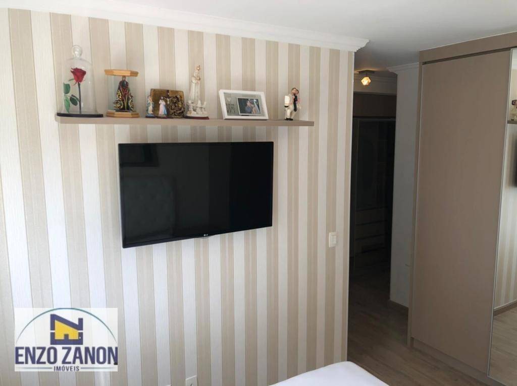 Apartamento para alugar com 3 quartos, 130m² - Foto 12