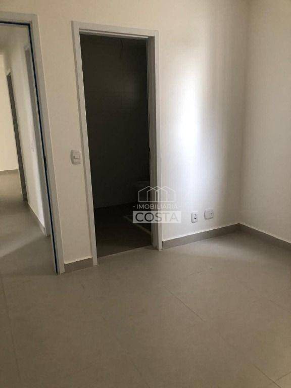 Apartamento, 3 quartos, 83 m² - Foto 4