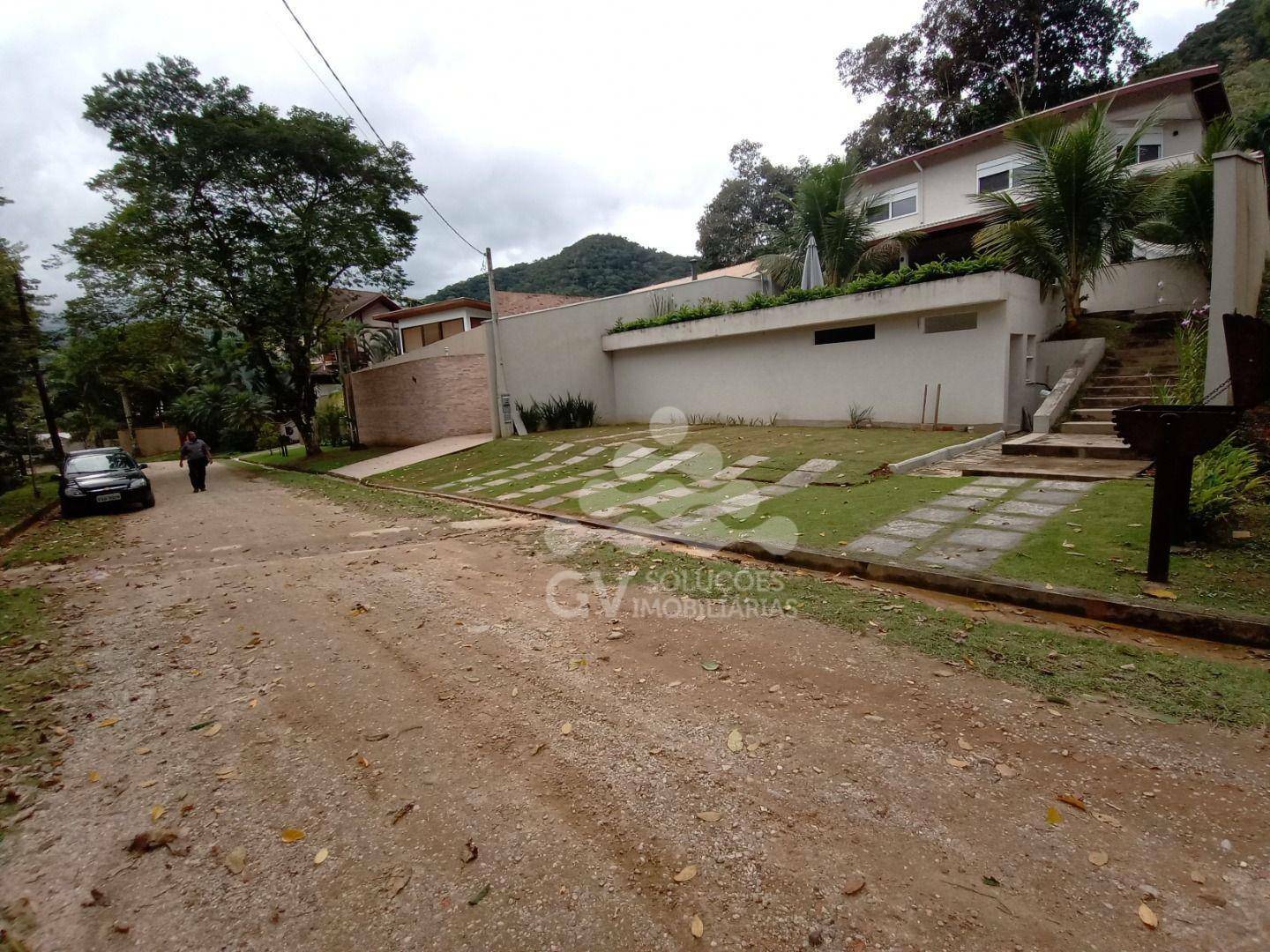 Casa de Condomínio à venda com 6 quartos, 375m² - Foto 47