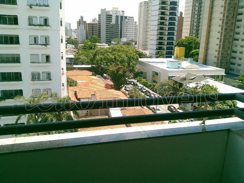 Apartamento para alugar com 4 quartos, 240m² - Foto 4