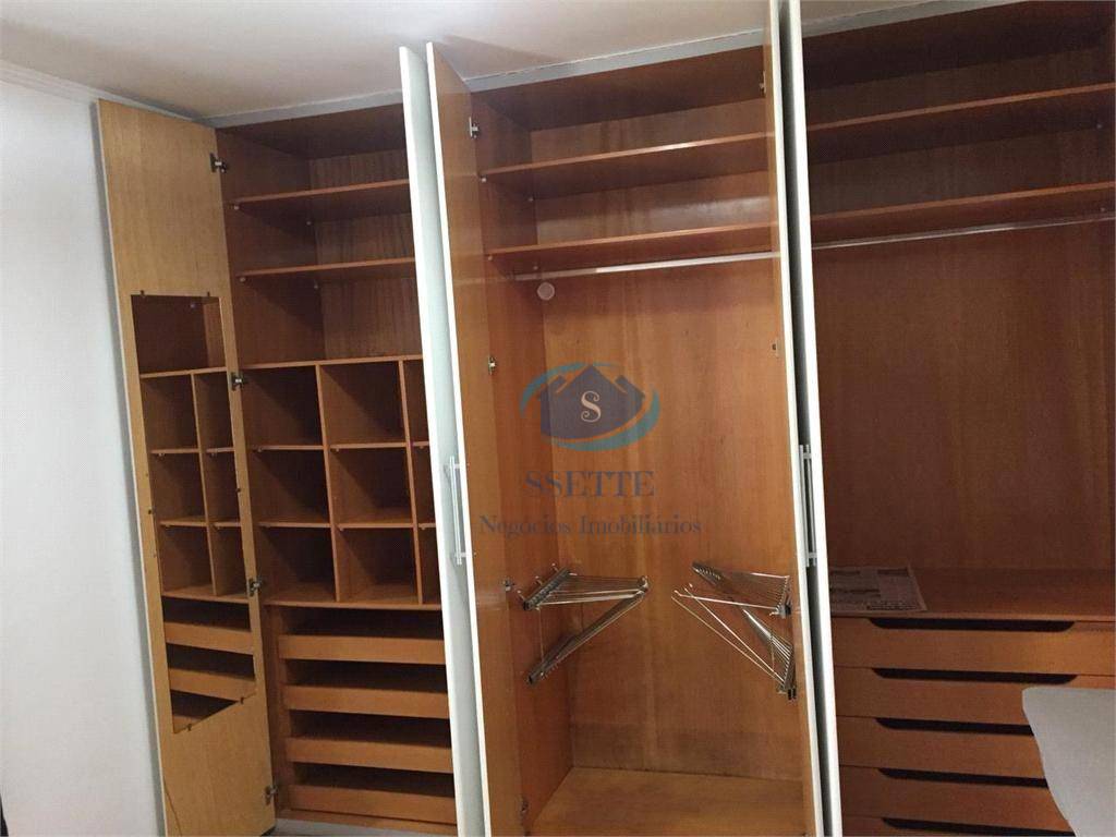 Apartamento à venda com 3 quartos, 130m² - Foto 15