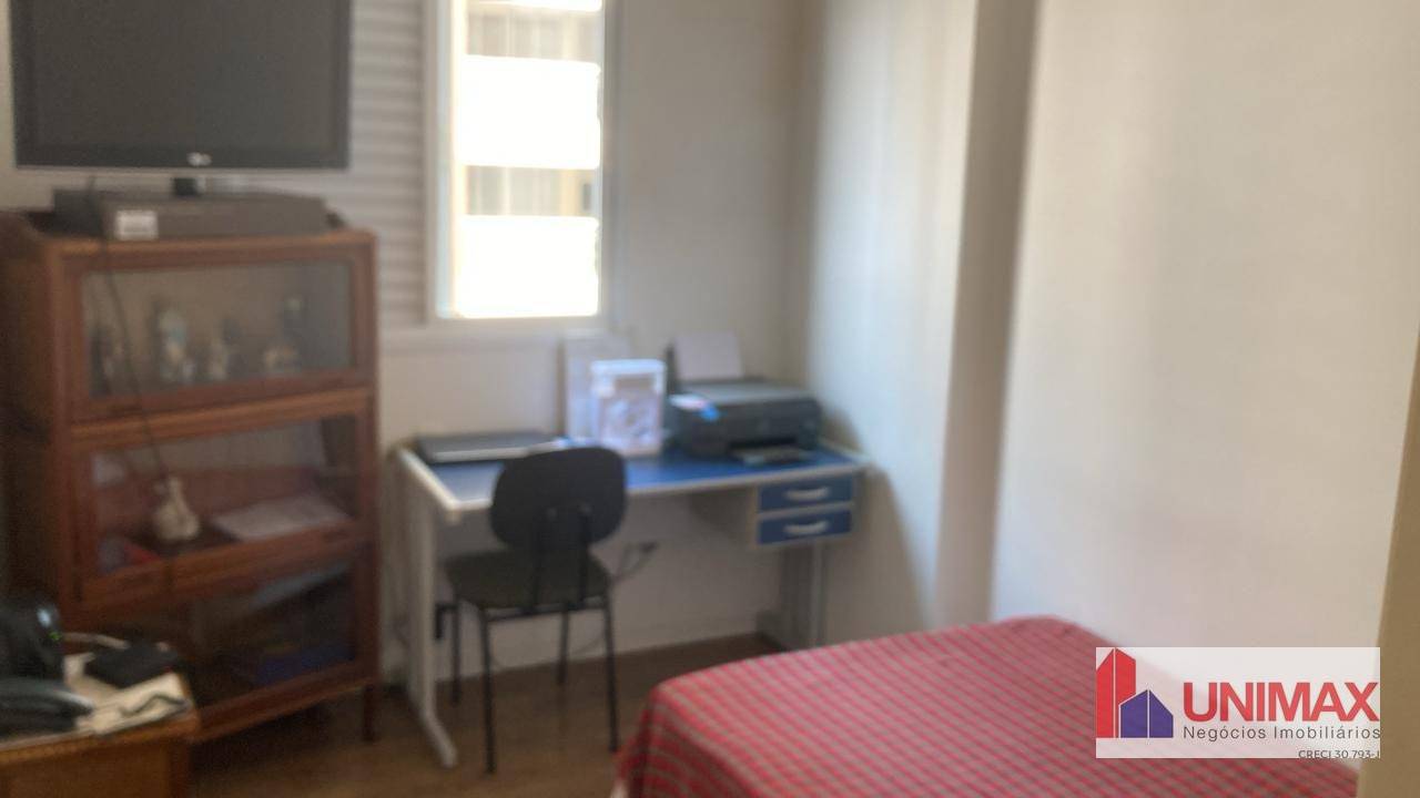 Apartamento à venda com 3 quartos, 83m² - Foto 9