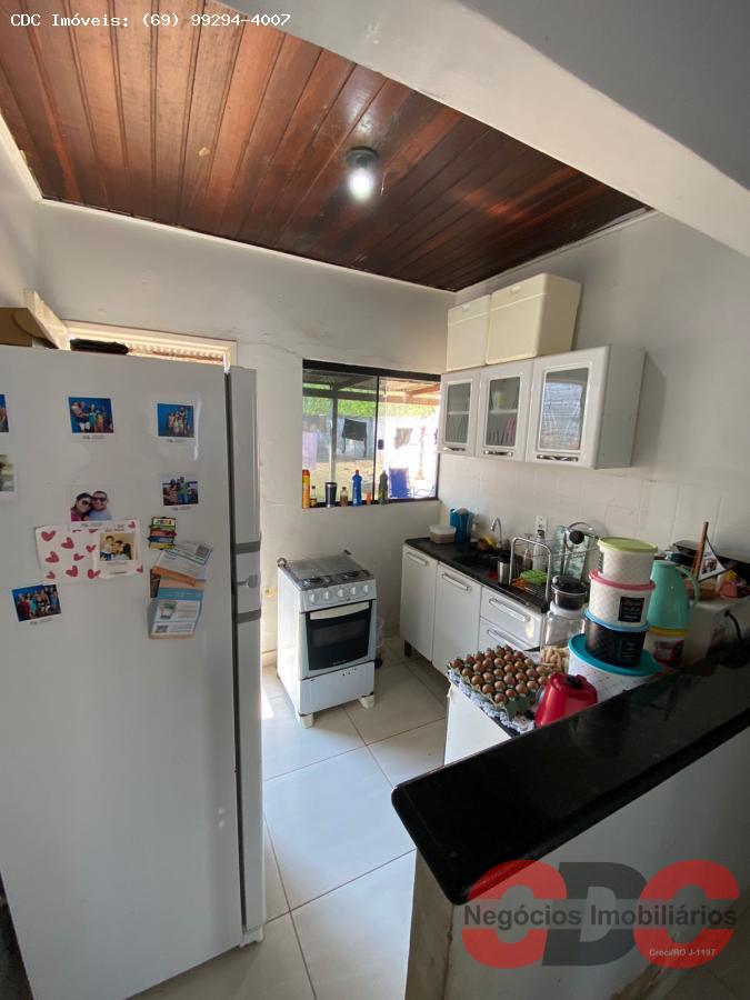 Casa à venda com 2 quartos, 84m² - Foto 12