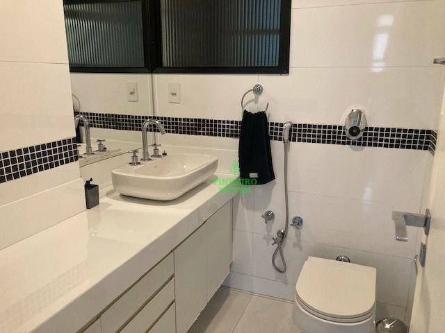 Apartamento à venda com 4 quartos, 279m² - Foto 14