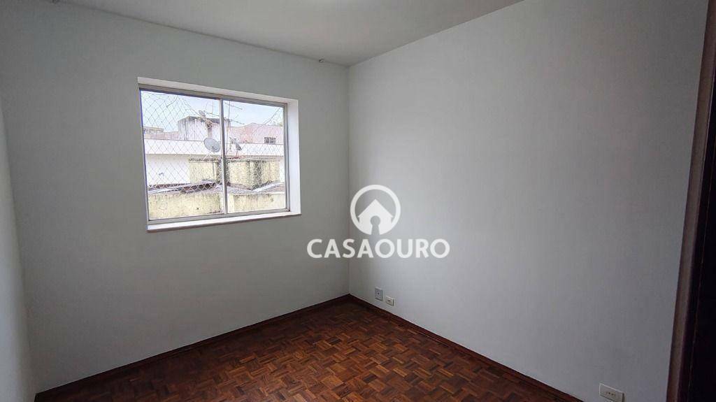 Apartamento à venda com 3 quartos, 110m² - Foto 11