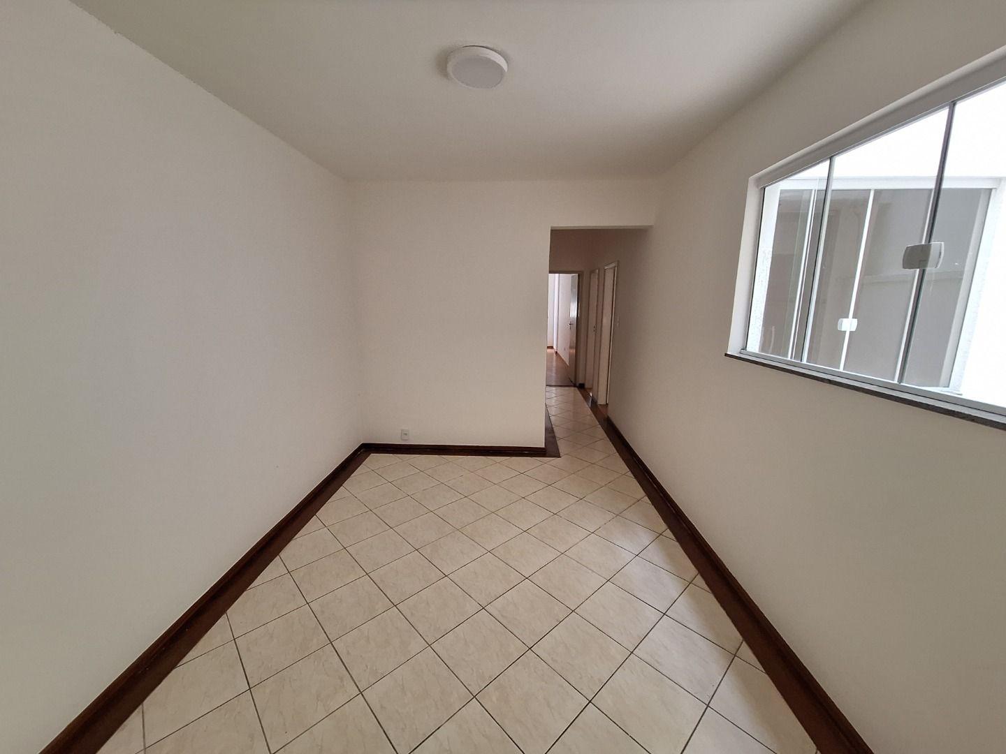 Apartamento à venda com 3 quartos, 110m² - Foto 9