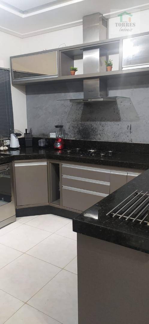 Sobrado à venda com 3 quartos, 173m² - Foto 5