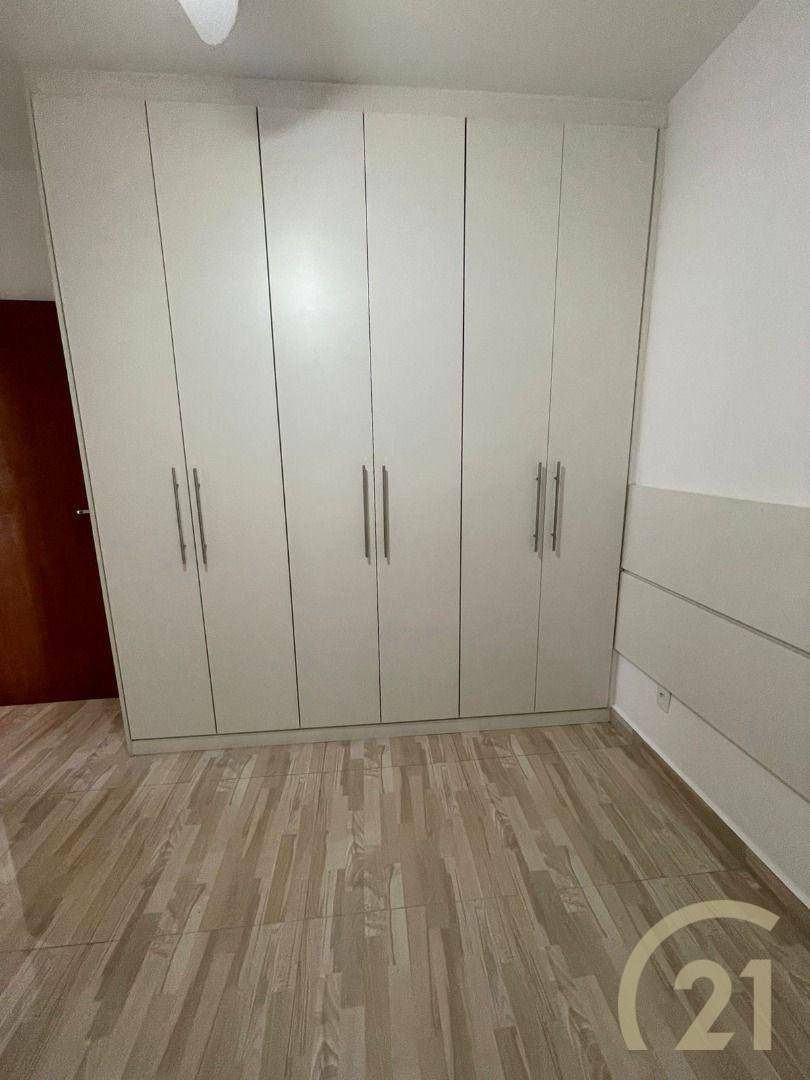 Apartamento à venda com 2 quartos, 70m² - Foto 12