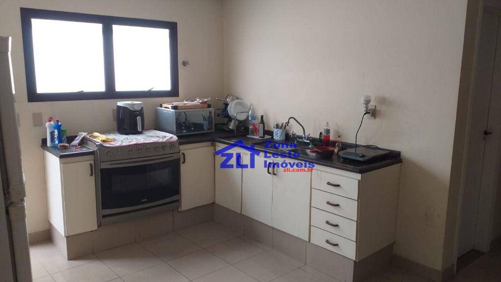 Sobrado à venda e aluguel com 3 quartos, 207m² - Foto 6