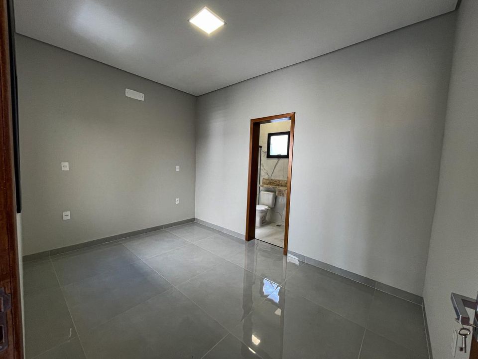 Casa de Condomínio à venda com 3 quartos, 150m² - Foto 3