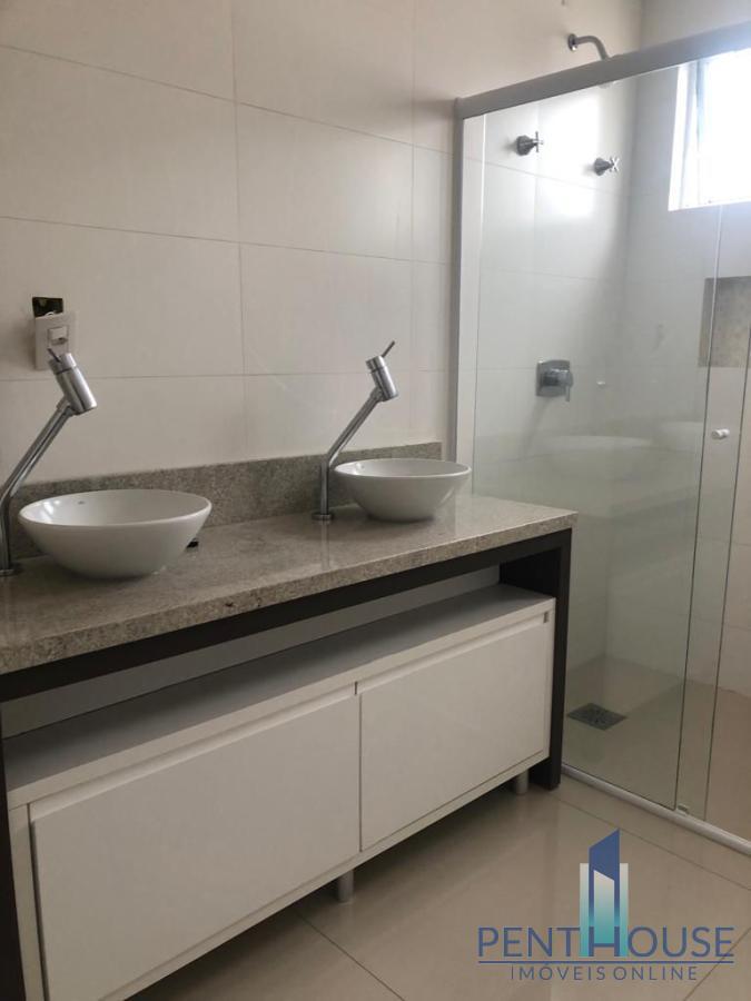 Apartamento para alugar com 3 quartos, 132m² - Foto 14