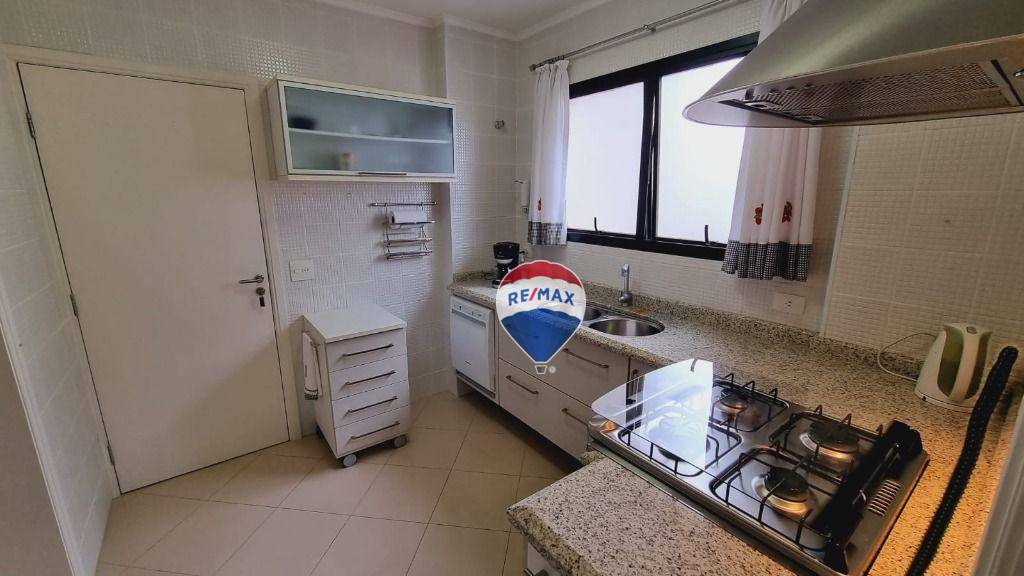 Apartamento à venda com 3 quartos, 207m² - Foto 9