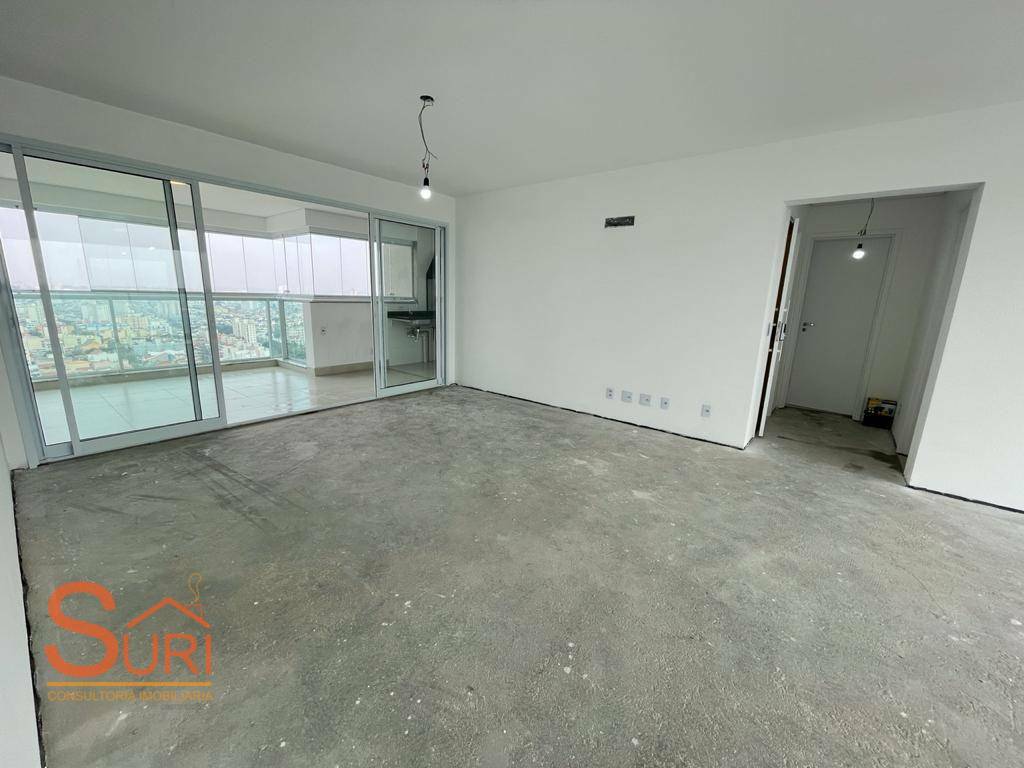 Apartamento à venda com 4 quartos, 181m² - Foto 1