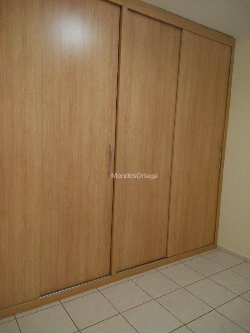 Apartamento para alugar com 2 quartos, 58m² - Foto 12