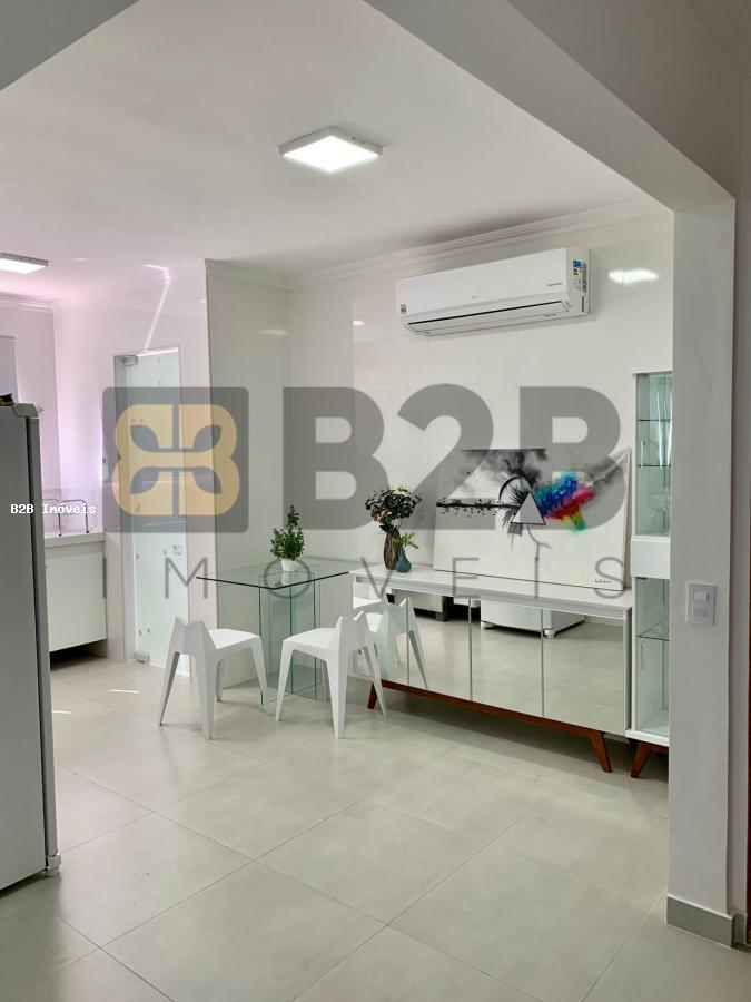 Apartamento à venda com 2 quartos, 75m² - Foto 3