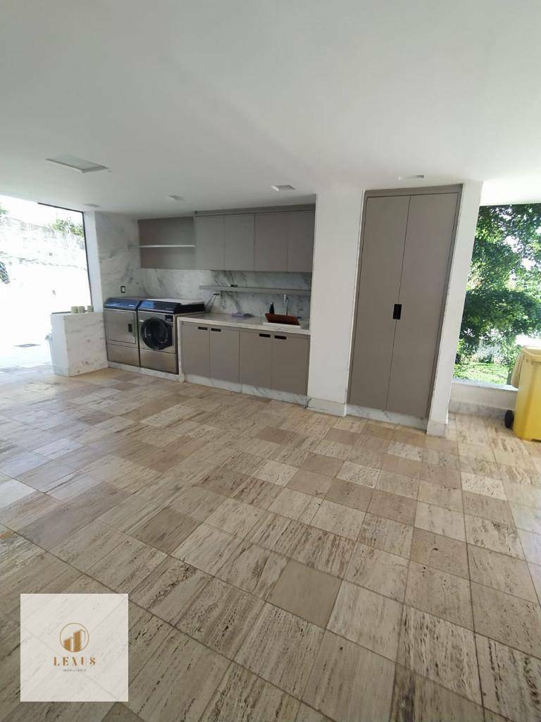 Casa à venda com 3 quartos, 530m² - Foto 2